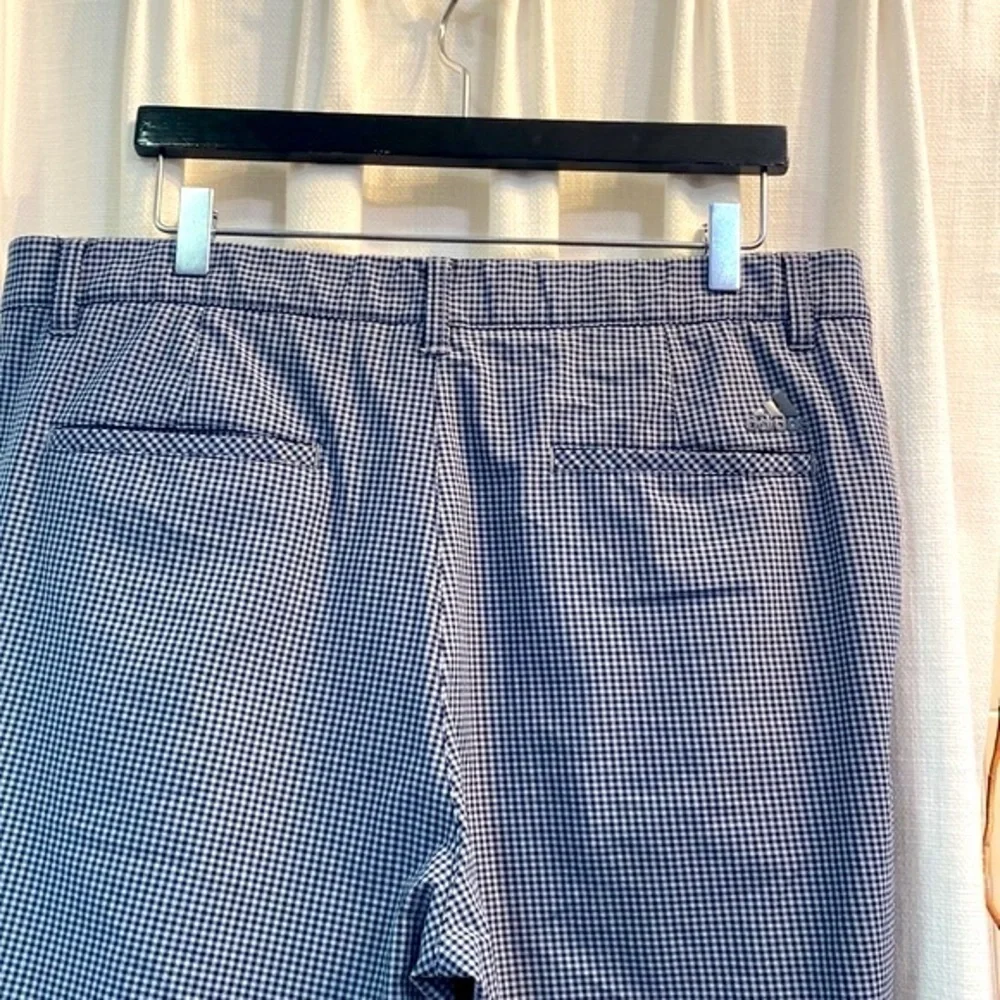Men’s Adidas Black and Gray Checked Polyester Blend Golf Shorts Size 36